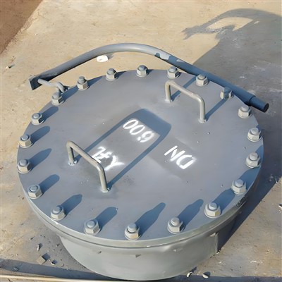 ম্যানওয়ে ঢাকনা